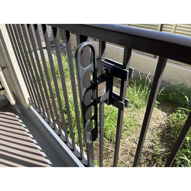 ネスト鷹番0101号室 物干し竿