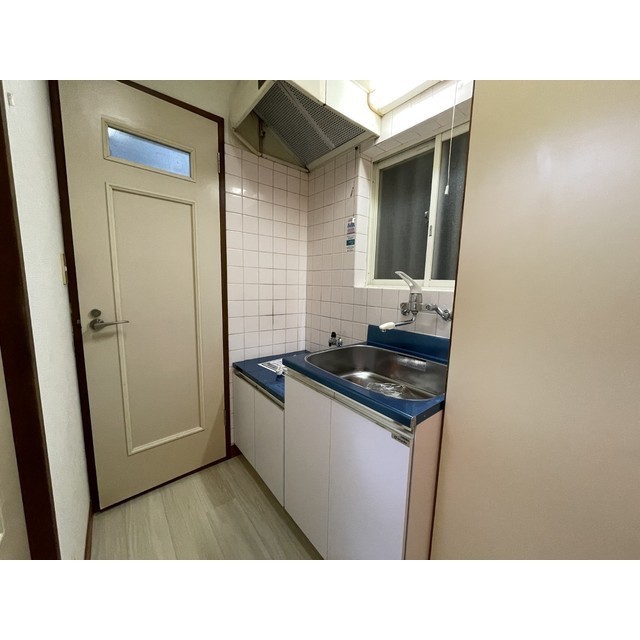 ハピネス高田103号室 キッチン