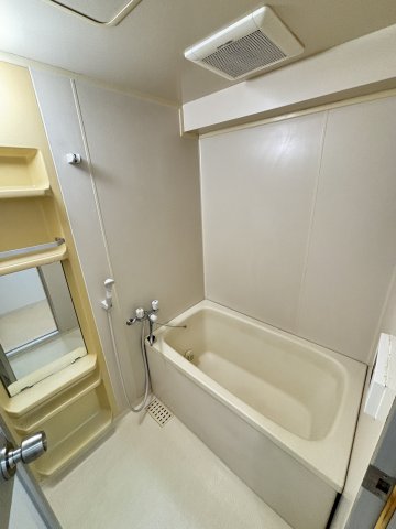 ＴＯＭＩＫＵＲＡ－Ⅲ0101号室 お風呂