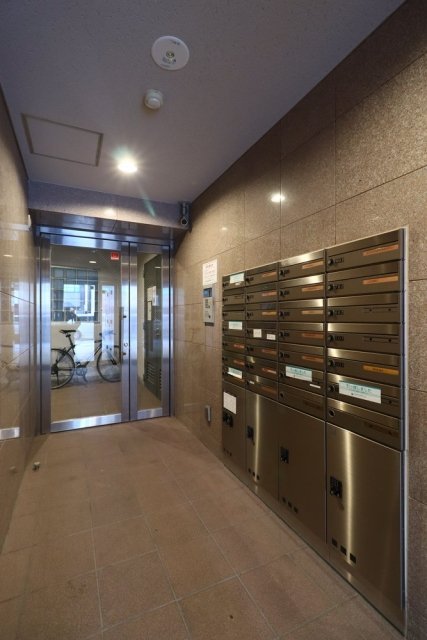 フォレストヒルズ小日向6階 ロビー