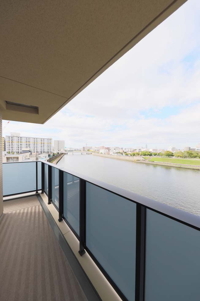 PREMIUM CUBE　王子神谷3階 内観