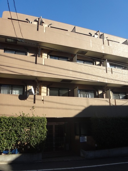 ルーブル新宿西落合Ⅱ204号室 外観