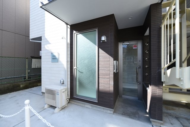 ラクシス田端2階 エントランス