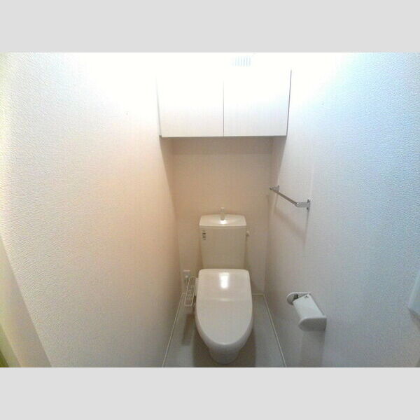 リディア301号室 温水洗浄便座