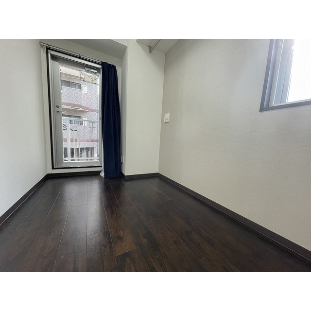 アムス・アミティエ川崎Ⅲ0101号室 洋室