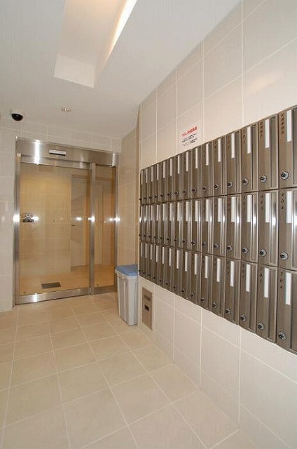 ステージファースト板橋区役所前アジールコート2階 メールボックス