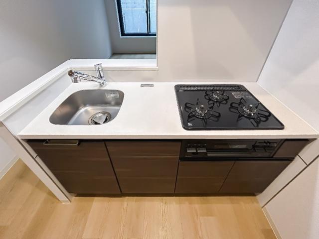 Ｌｉｂｅｒｔｅ沼袋1階 キッチン