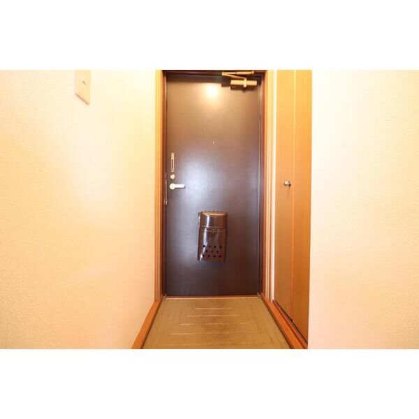 エントピアハウス307号室 玄関