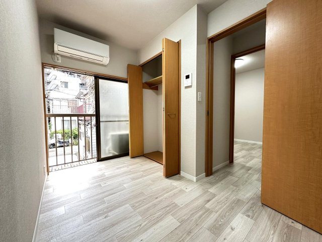 板橋区若木3丁目 クローゼット収納２か所