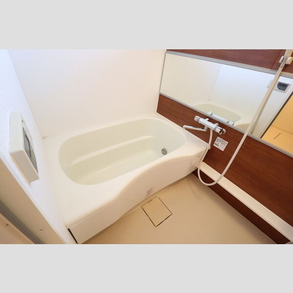 クリスパール 浴室