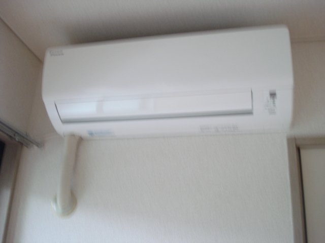 ガーデンスクエア101号室 エアコン