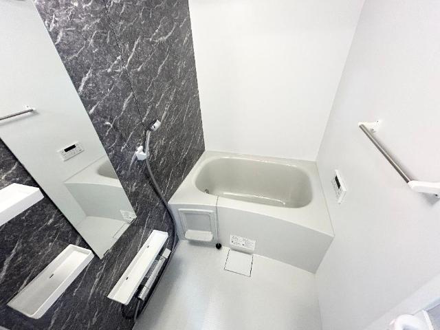 グラン　ジャルダン103号室 バス