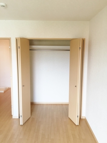 グレースレジデンス2階 収納
