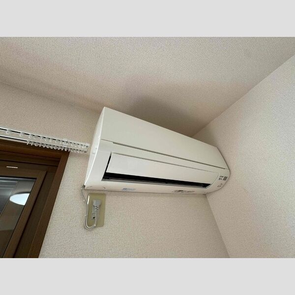 学遊館205号室 エアコン