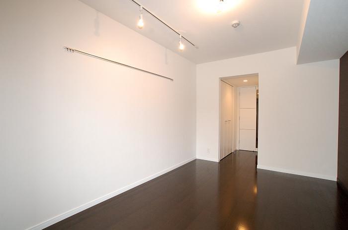 ステージファースト世田谷若林 ※カラータイプ異なります。