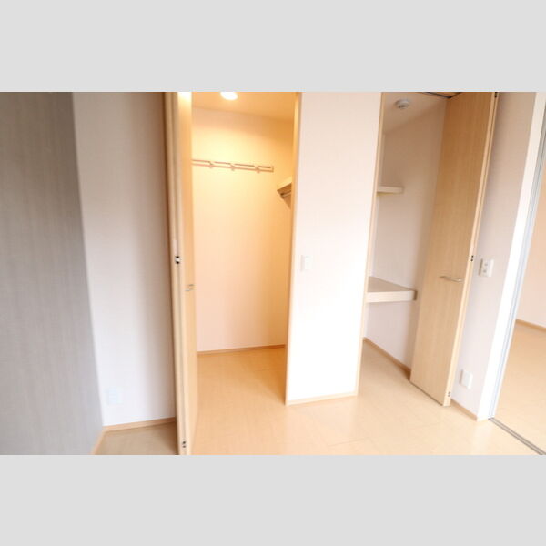 セジュールZEN Ⅲ　A クローゼット・物入れ