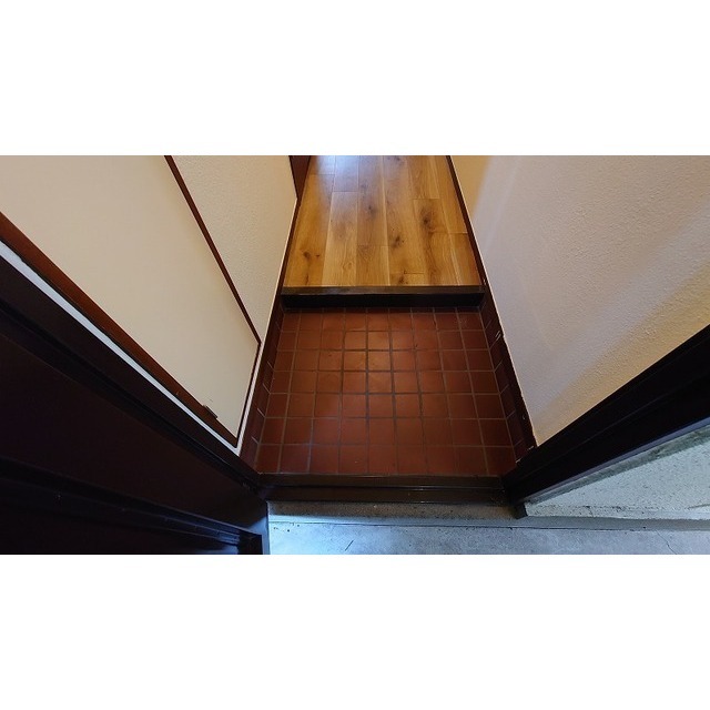 クローバーハイツ0102号室 同建物別部屋の参考画像