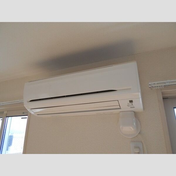 マ・メゾン 同物件別部屋写真です。