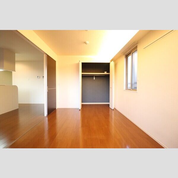 リバーサイドヴィラ　ハピネス205号室 同建物別部屋の参考画像