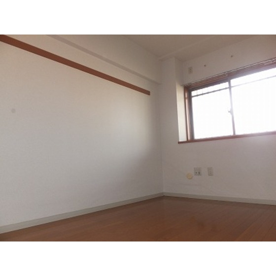 エコタワーバオバブ リビング