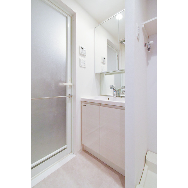 レジデンス新宿中落合スクエア1階 同建物別部屋の参考画像