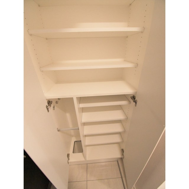 ＡＲＫＭＡＲＫ志茂Ｓｔａ． 内観