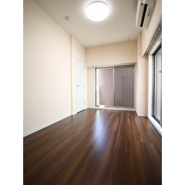 プレール・ドゥーク浜松町 洋室約6.2帖