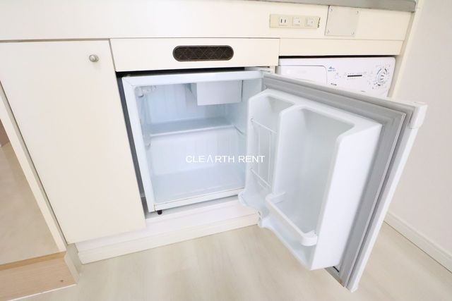 センチュリー西久保 ミニ冷蔵庫