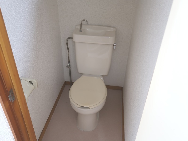 ハッピーハイツ1階 トイレ