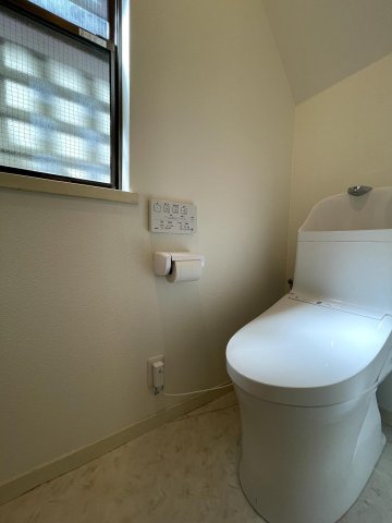 シェアハウス横浜根岸102号室 １Ｆトイレ