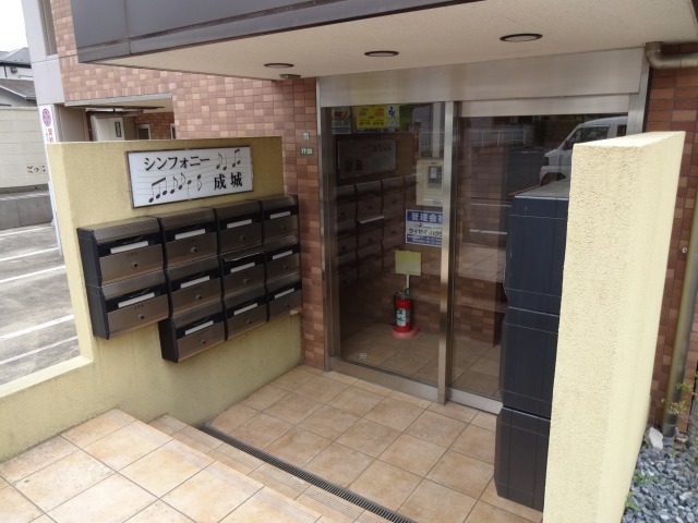 シンフォニー成城0207号室 エントランス