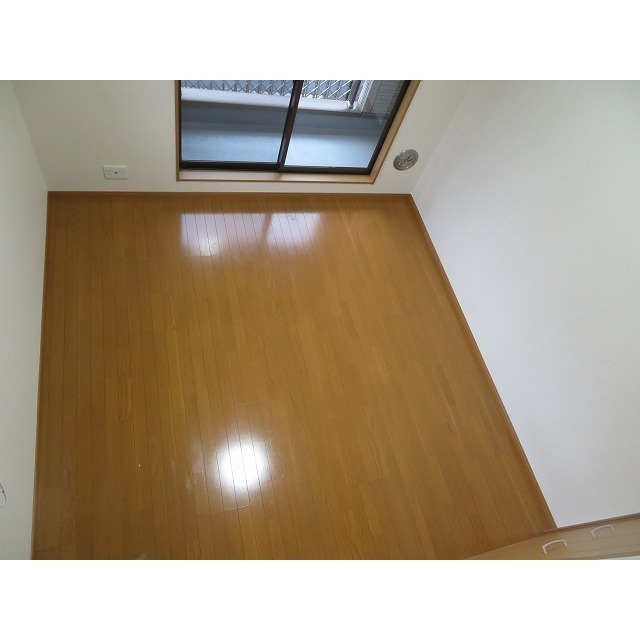 ハイツ中川0203号室 居室