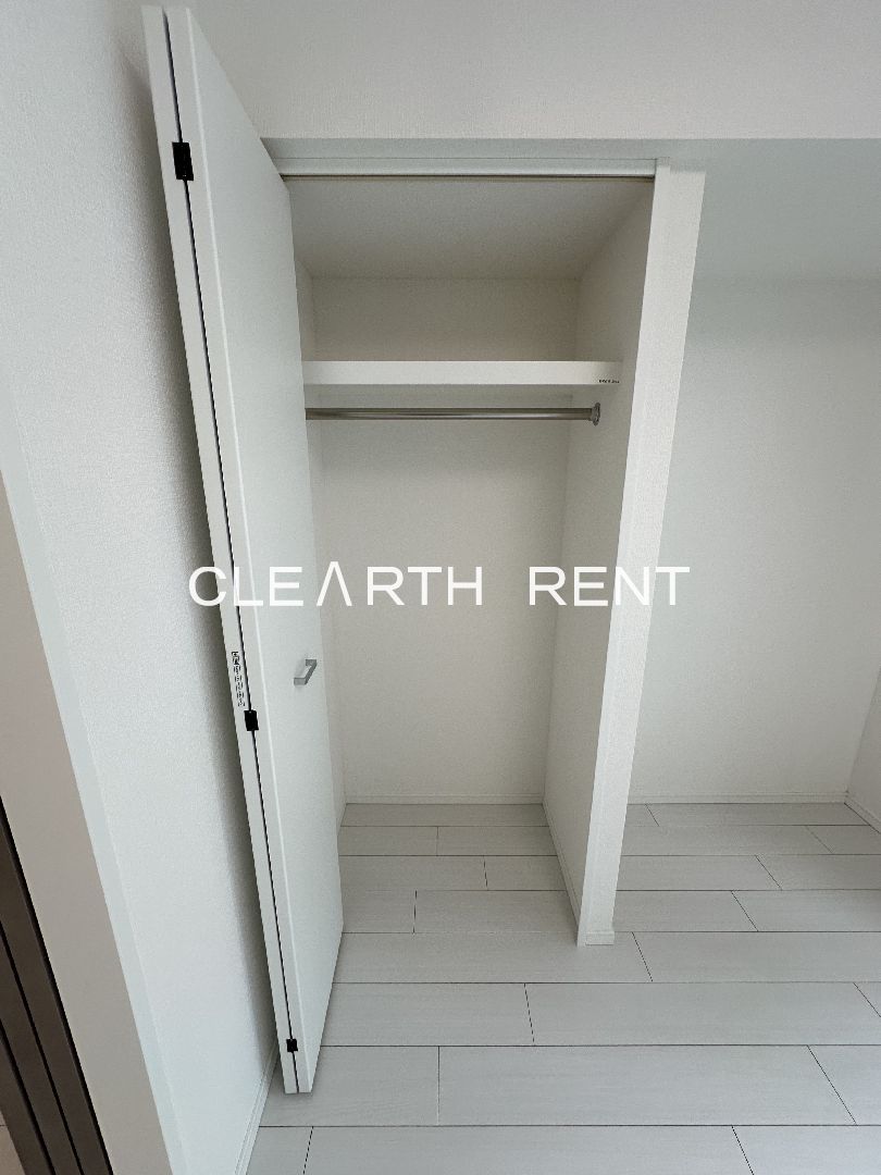 ＧＲＡＮ ＰＡＳＥＯ三宿2階 収納クローゼット