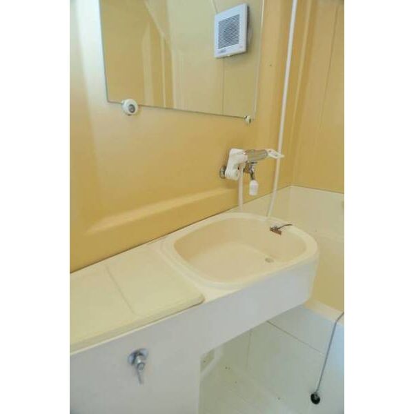 メゾン・ド・ペルル 洗面