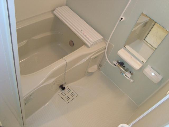 フォレストアーク大森Ⅱ101号室 浴室