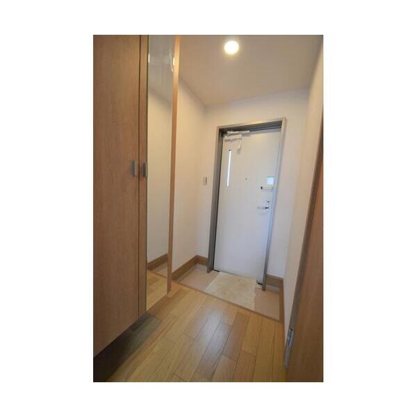 フラットK 玄関