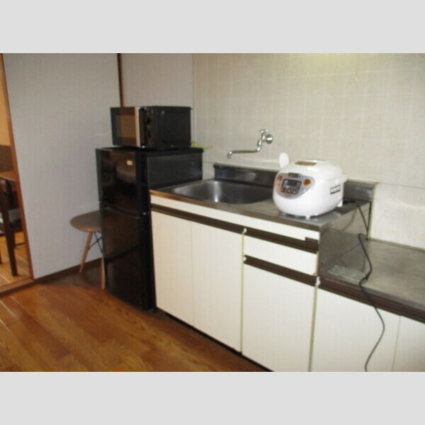 メゾンエクシード203号室 レンタル家具つき