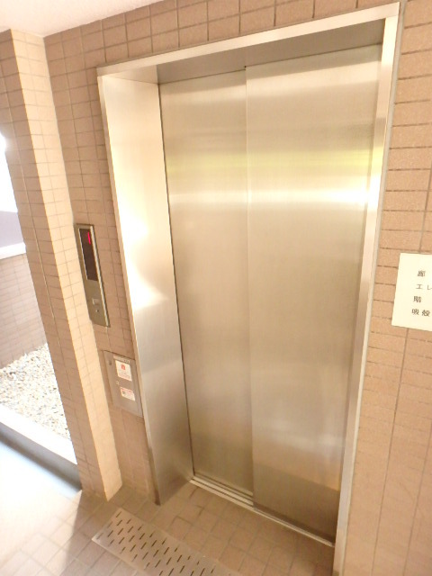 ガーラ桜台4階 エレベーター