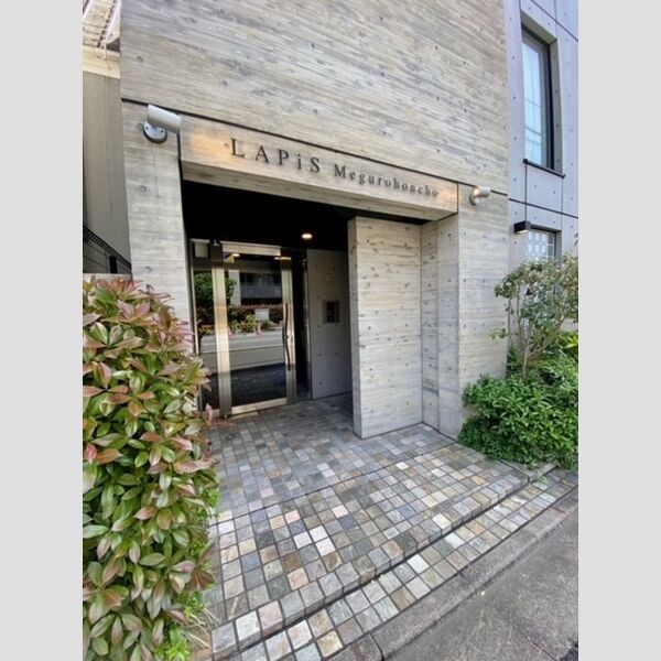 LAPiS目黒本町205号室 エントランス