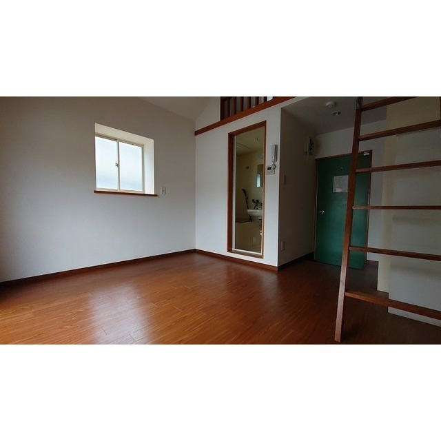 スカイコーポラス0201号室 内観