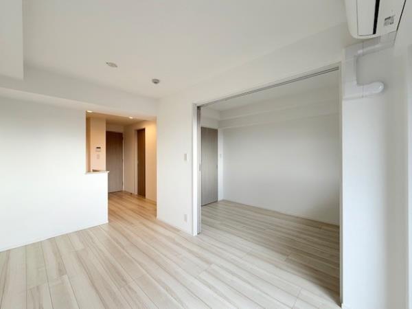 Ｓｏｌａｓｔ　Ｓｑｕａｒｅ綾瀬7階 リビング