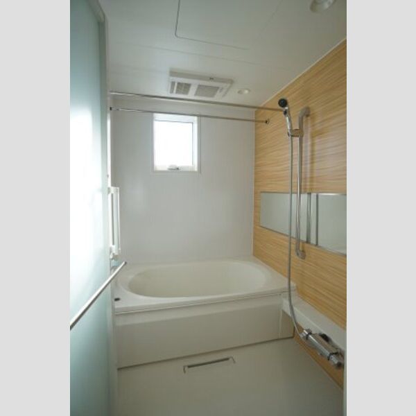 雄治レジデンス 一日の疲れを癒すお風呂♪浴室乾燥♪追い炊き機能付き