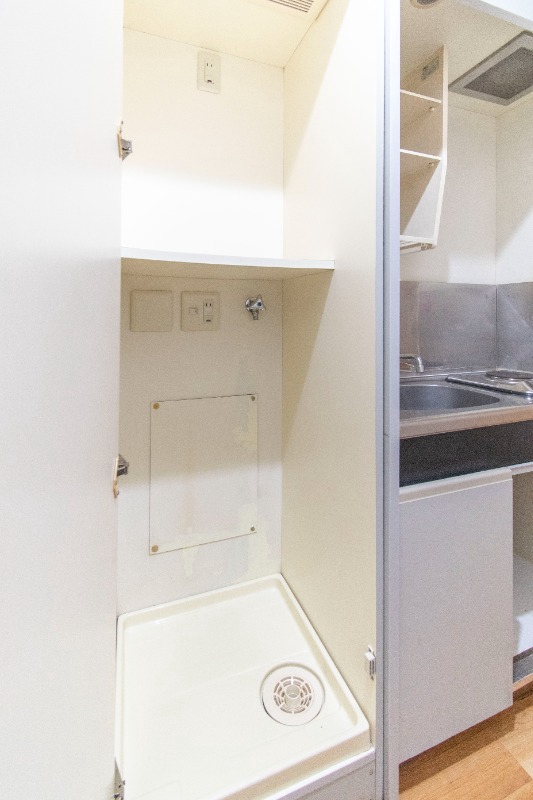 クリオ鶴見参番館1階 内観