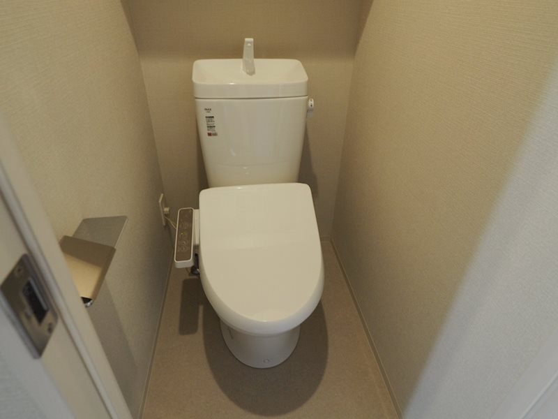 ワンルーフレジデンス上野御徒町13階 トイレ