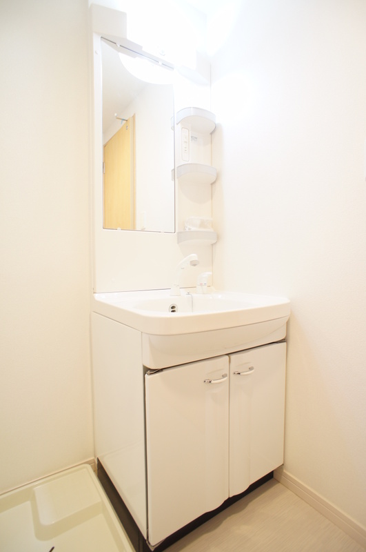 リブリ・サンライズ和1階 洗面