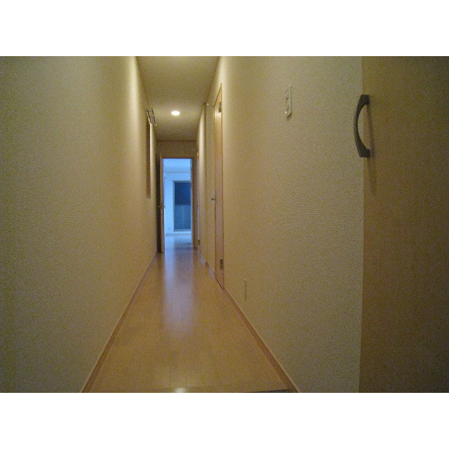 アムール 優104号室 玄関