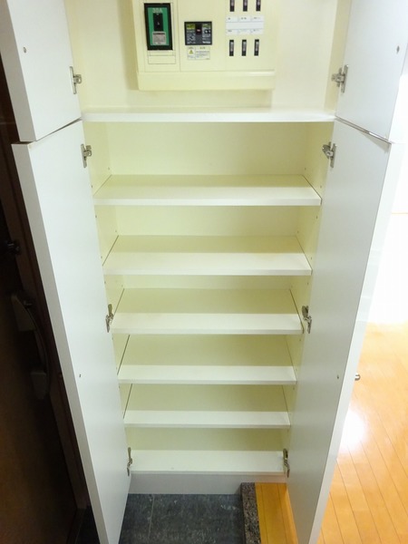 スカイコート板橋第2305号室 収納