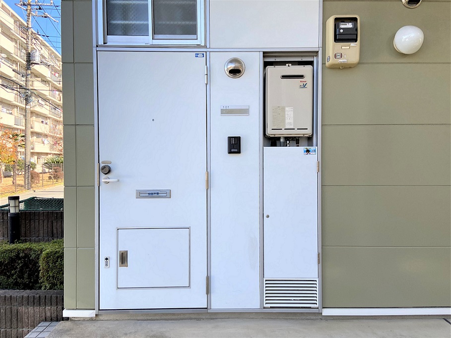 レオパレス向陽 外観