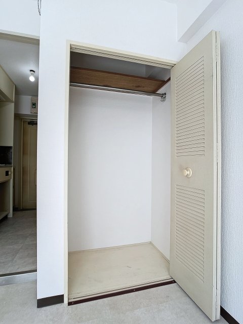 メゾン・ド・プルミエール204号室 同建物別部屋の参考画像