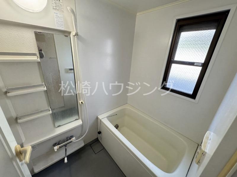 クレストハイム 別室の写真です。